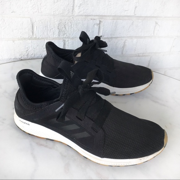 edge lux lightweight running shoe